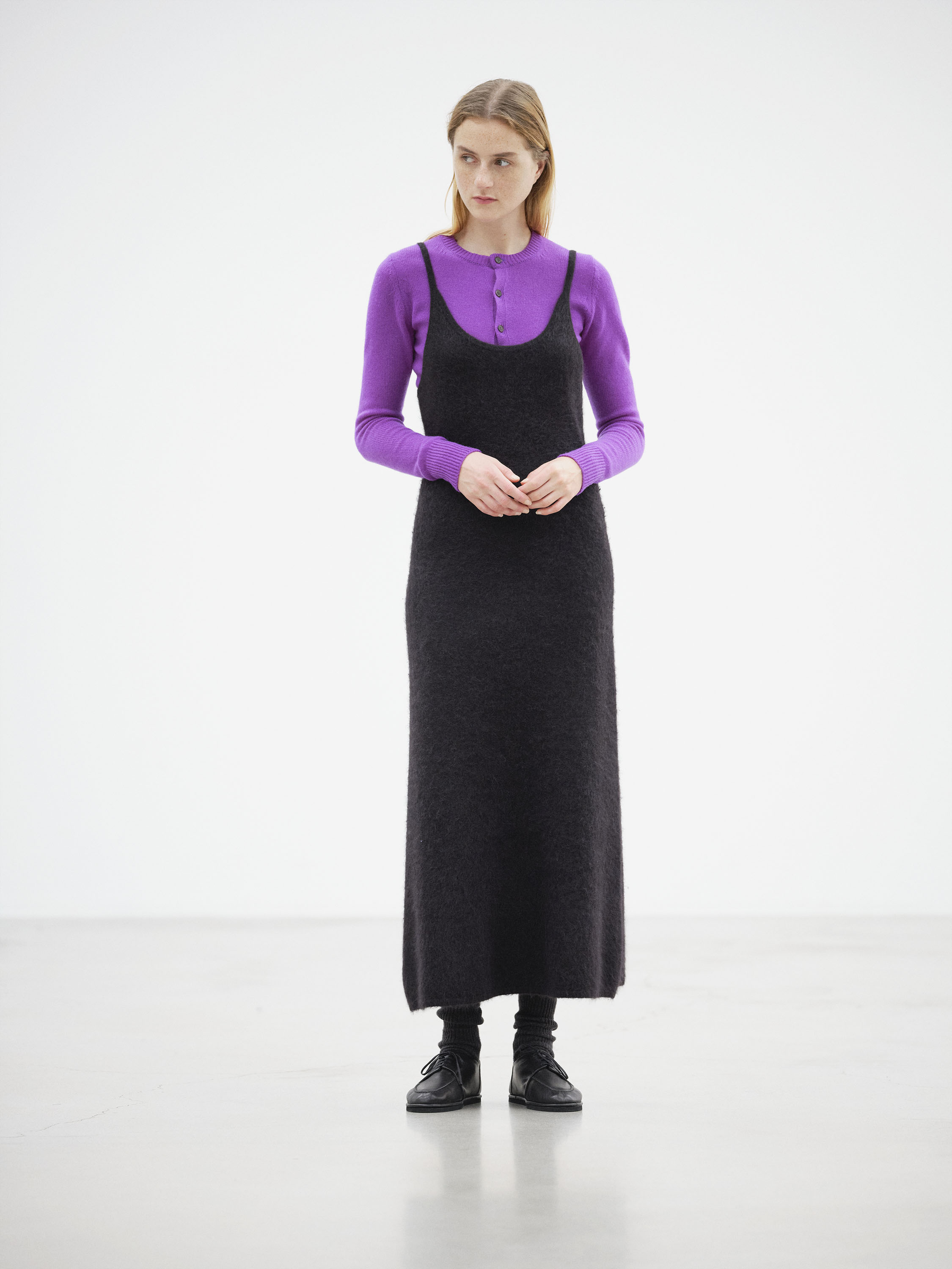 GARMENT-DYED BABY ALPACA FUR KNIT DRESS 詳細画像 BLACK 1