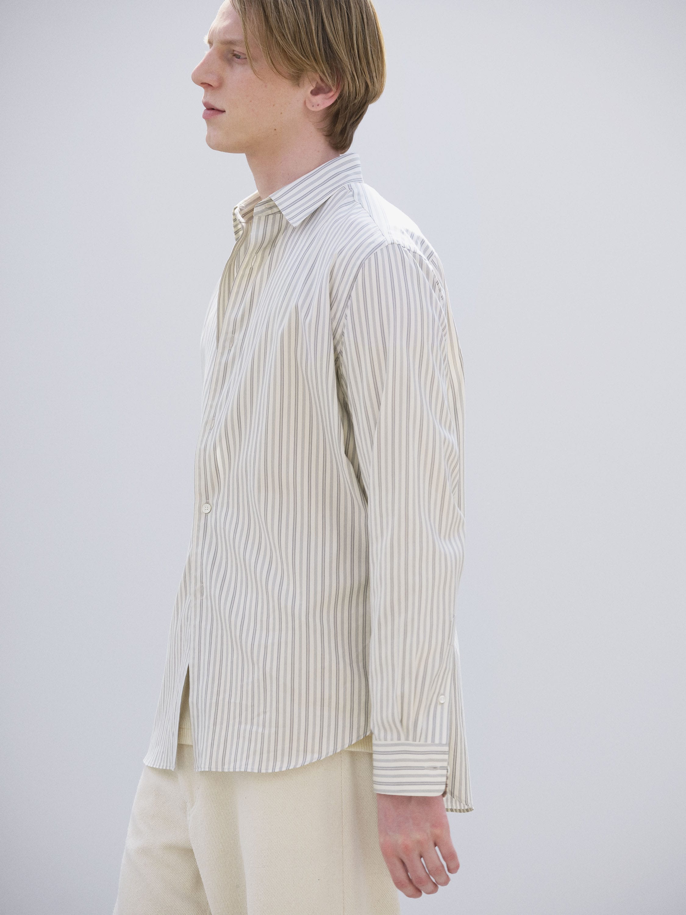 COTTON SILK STRIPE SHIRT 詳細画像 LIGHT GRAY STRIPE 3